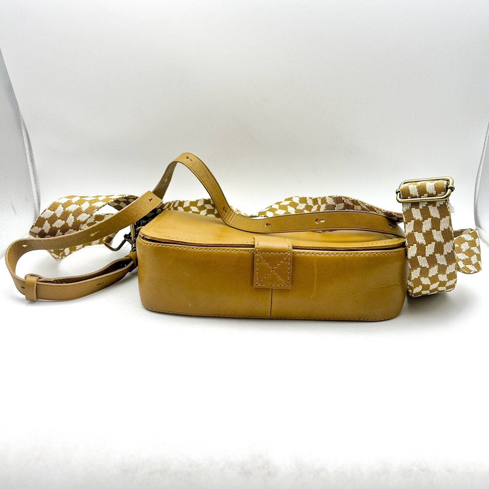 MADEWELL Women’s Transport Flap Shoulder Bag Gold Checkerboard Strap NJ034 NWT