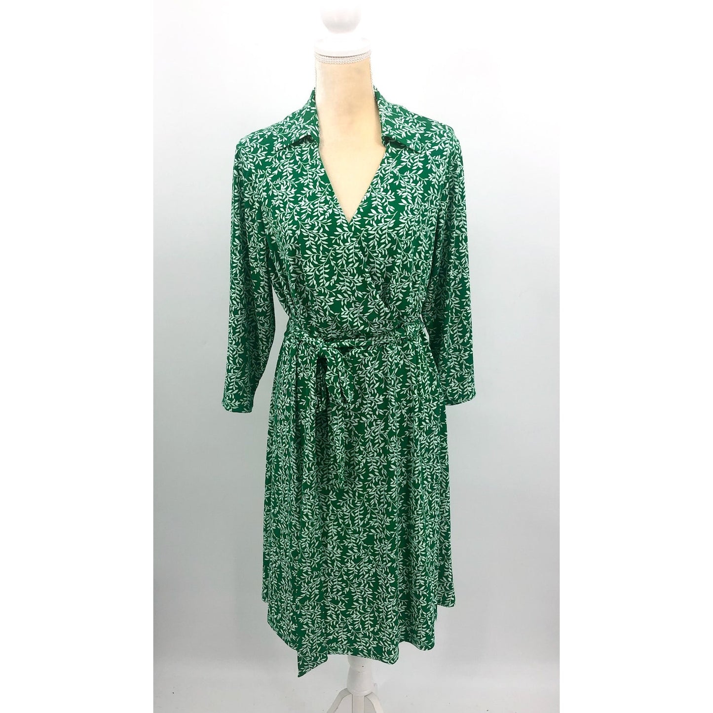 JESSICA HOWARD Faux Wrap Dress 14W Green Printed 3/4 Sleeve NWOT