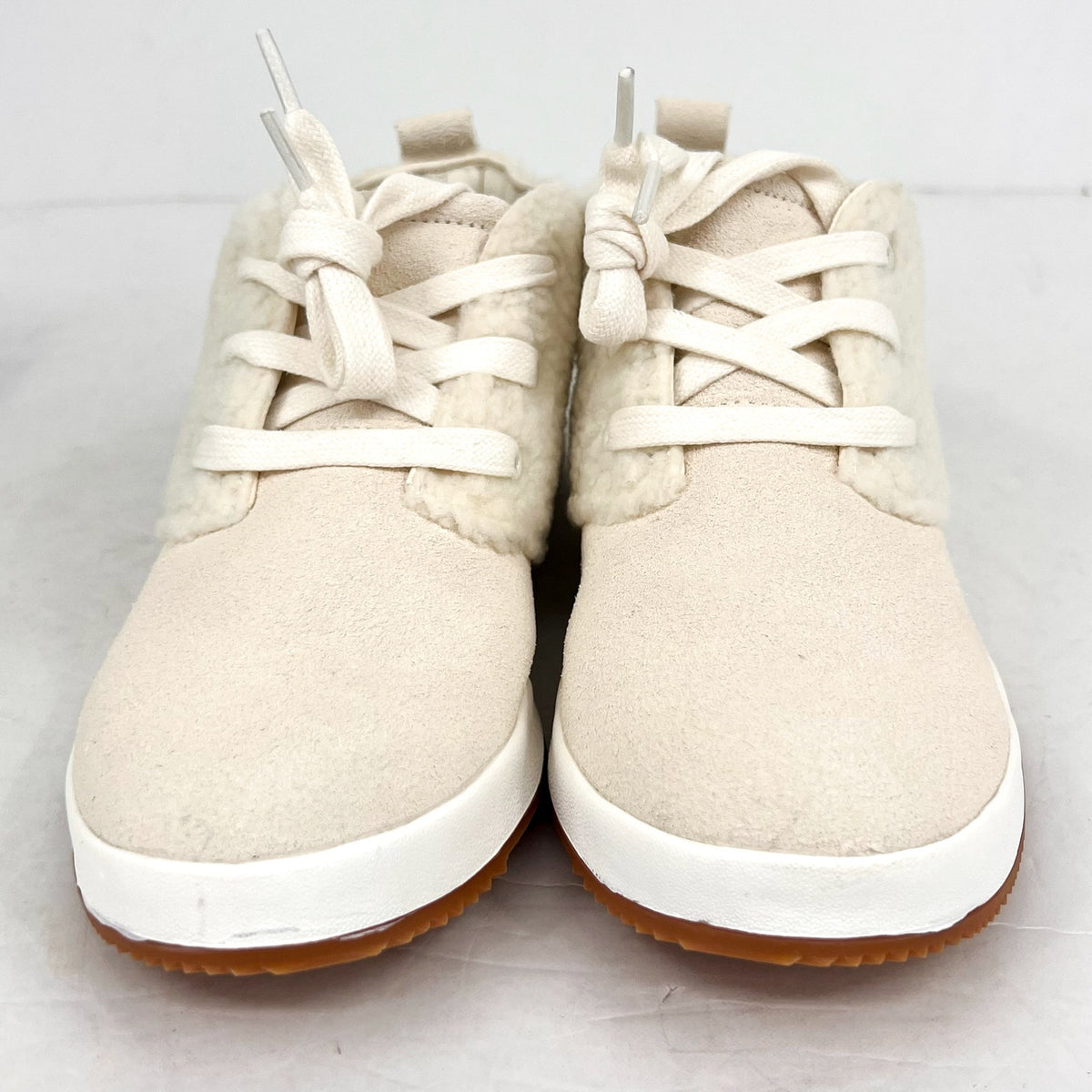 WALK WITH ME COLDWATER CREEK Highlands Sherpa Casual Sneakers 7.5M Cream NIB