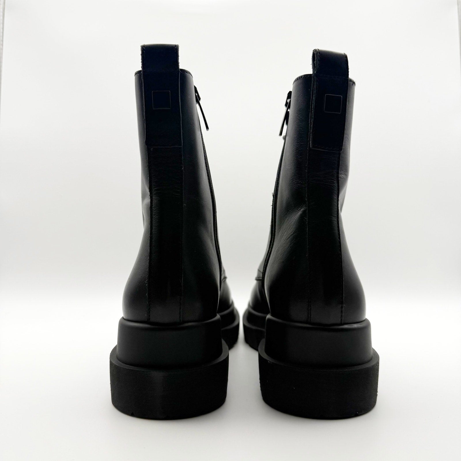 La Canadienne Womens Brendan Bootie EU 37 US 6-6.5 Black Leather Combat NWOB