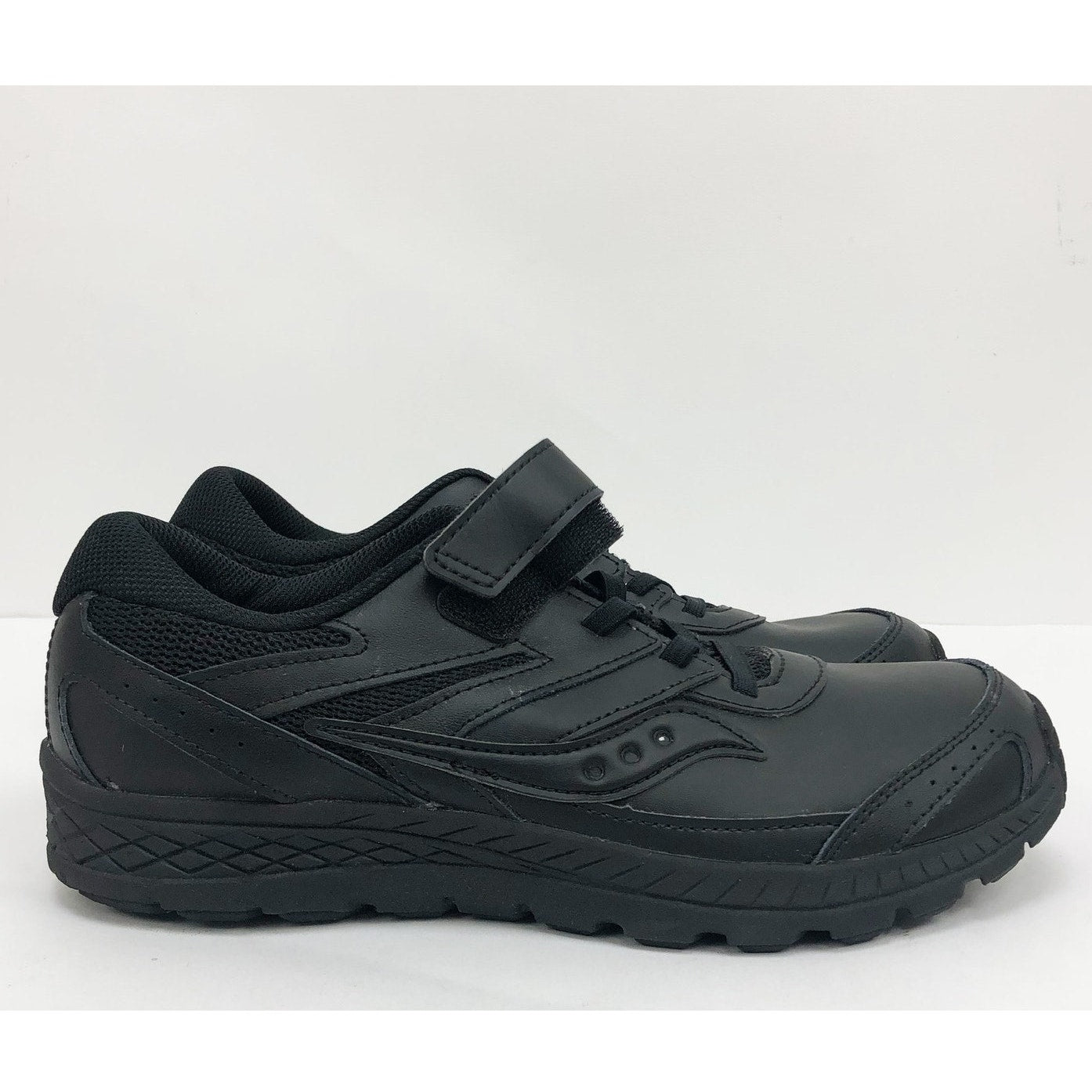 Saucony Youth Cohesion 13 Athletic Shoe 6.5 Black Non-Slip Big Kids Sneaker NWOB