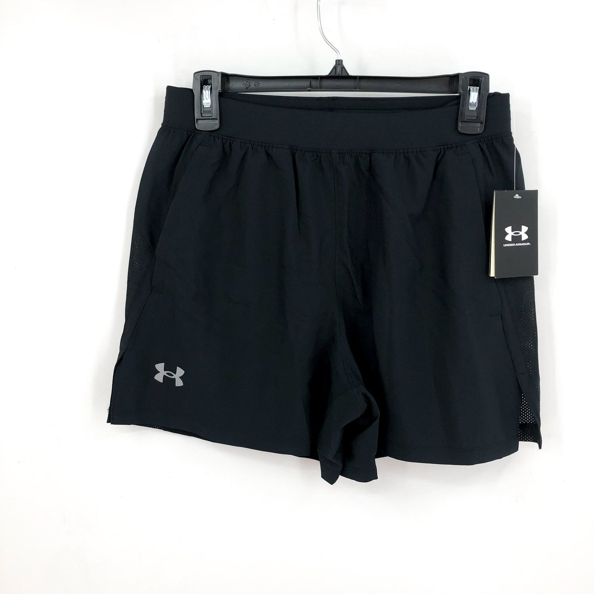 UNDER ARMOUR Men's UA Launch Athletic Shorts Medium Black 5'' Inseam NWT
