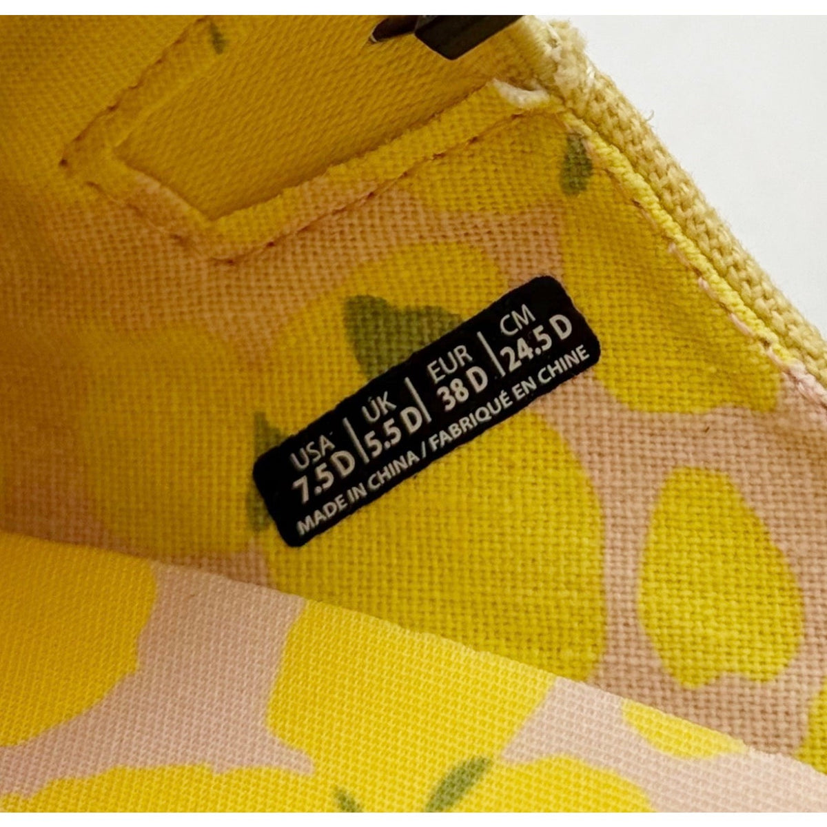 Spenco Women's Siesta Bokeh Layered Clogs Size 7.5 WIDE Yellow Slip-On NIB
