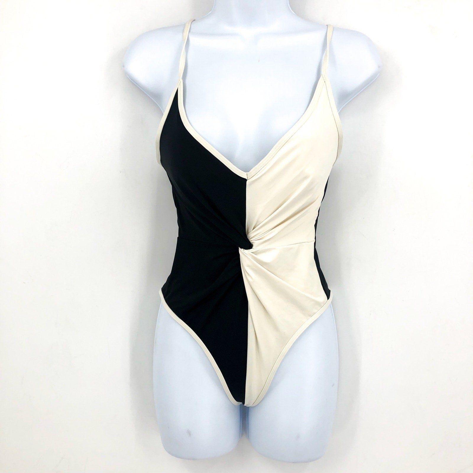L*SPACE Women's Devi Classic One Piece Swimsuit Small Black Cream Colorblock NWT