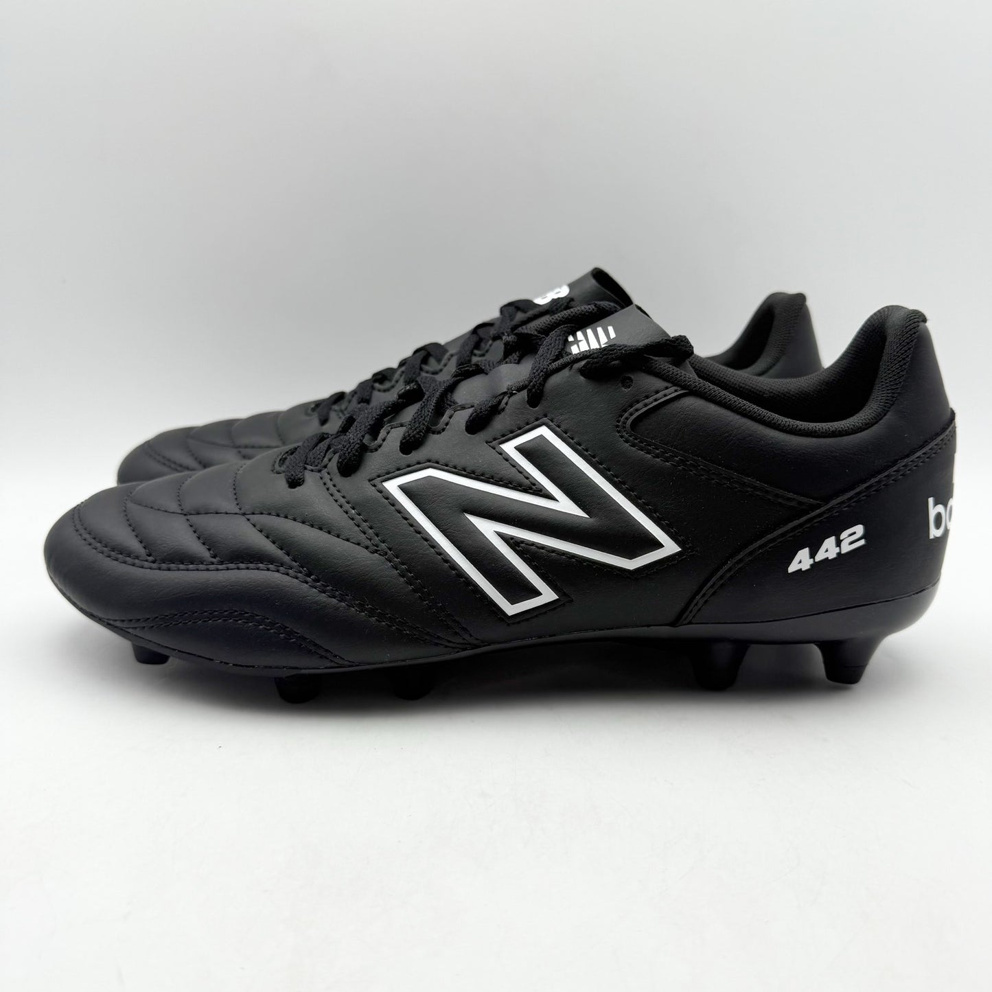 New Balance Boys 442 V2 Academy FG Soccer Cleats US 4 Wide Black Athletic NIB