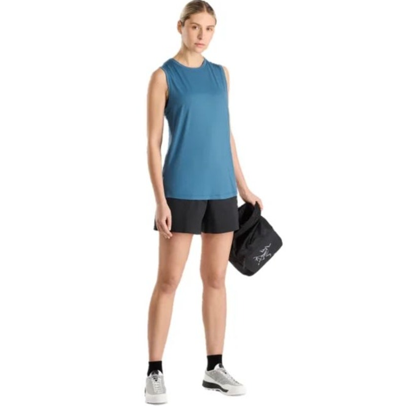 ARC'TERYX Women's Aestas 5.5 All-Mountain Shorts Size 8 Black Light Packable NWT