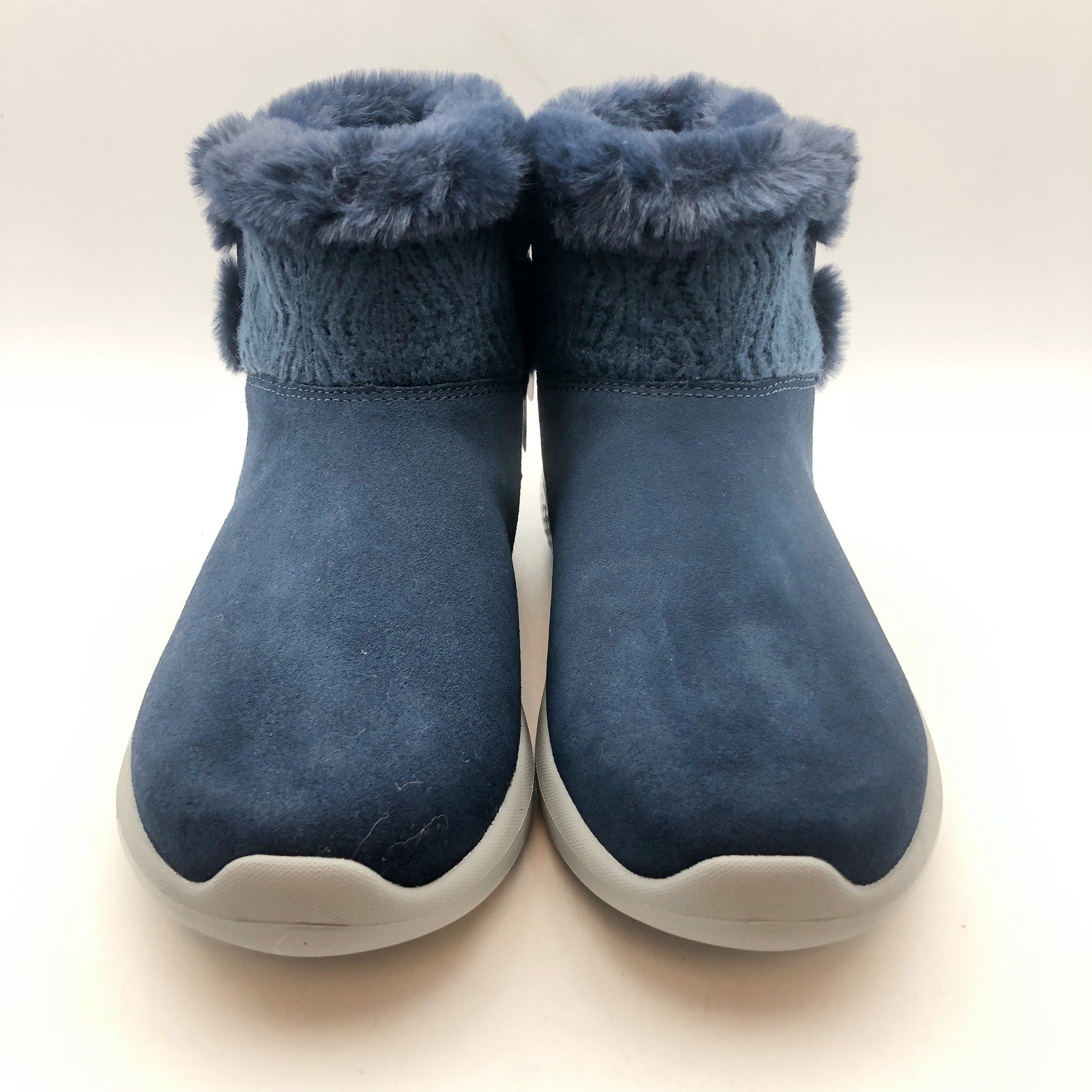Skechers Women On-the-GO City Suede Boots 8.5 Wide Navy Blue Water Repellent NIB