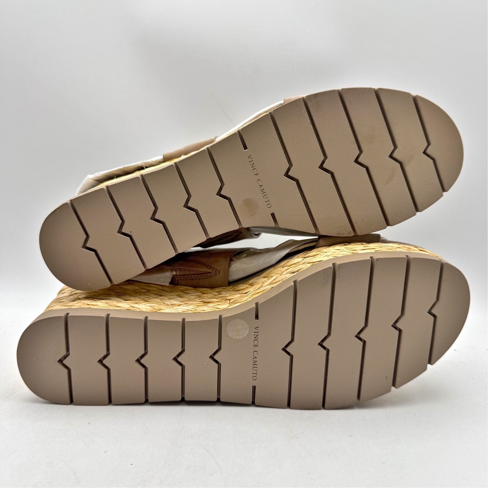 Vince Camuto Womens Maipelle Espadrille Wedge Sandals US 10 Taupe Leather NWOB