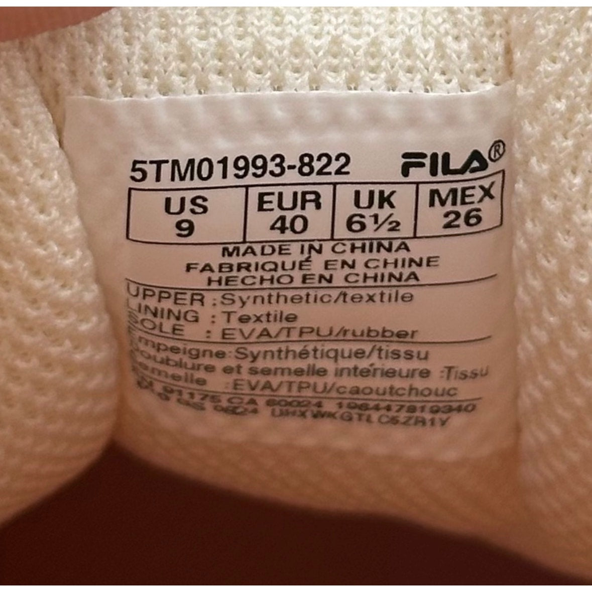 FILA Women's Axilus 3 Athletic Shoes Size 9 Off White Orange Court NWOB