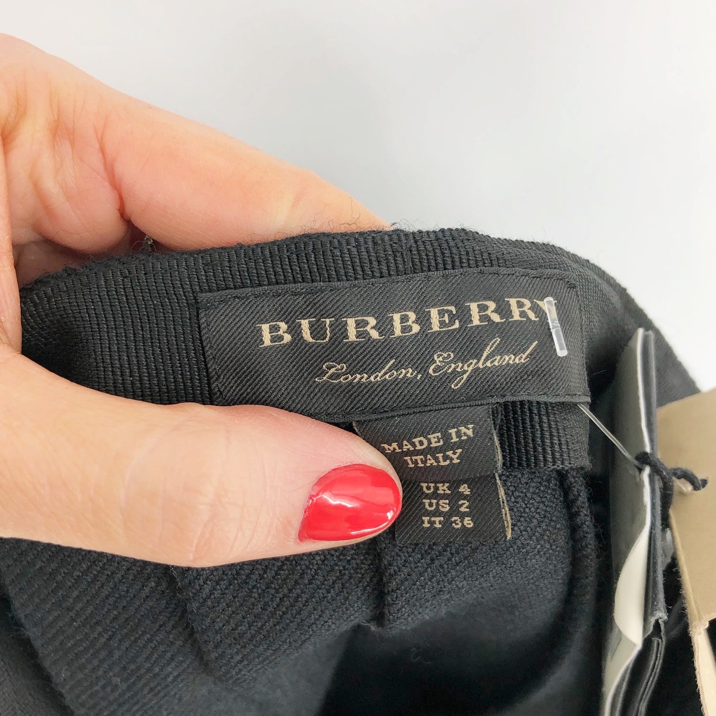 BURBERRY Women's Pleated Asymmetrical A-line Skirt Size 2 Black