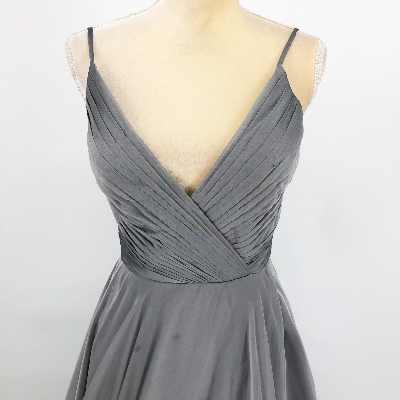 La Femme Womens Chiffon A Line Prom Dress 2 Silver Pleated Formal NWT FLAWS