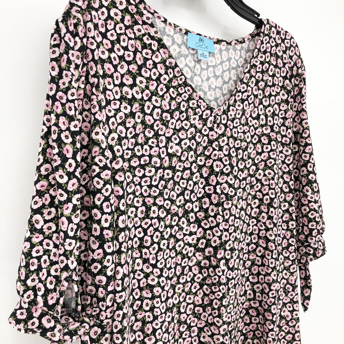 Cece Womens Floral V Neck Blouse Top XL Pink Black Tie Sleeve Pullover NWT