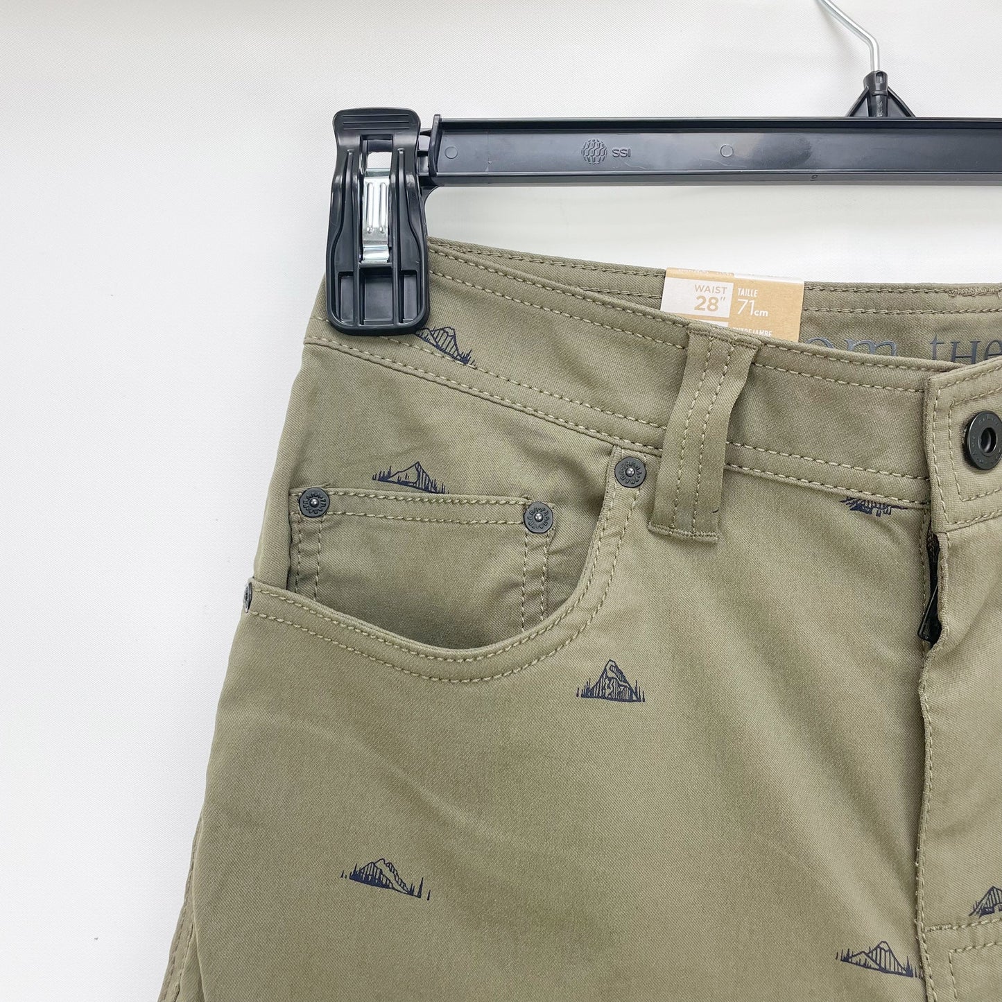 prAna Mens Brion Shorts Size 28 Slate Green Mountain Print 11 inch Inseam