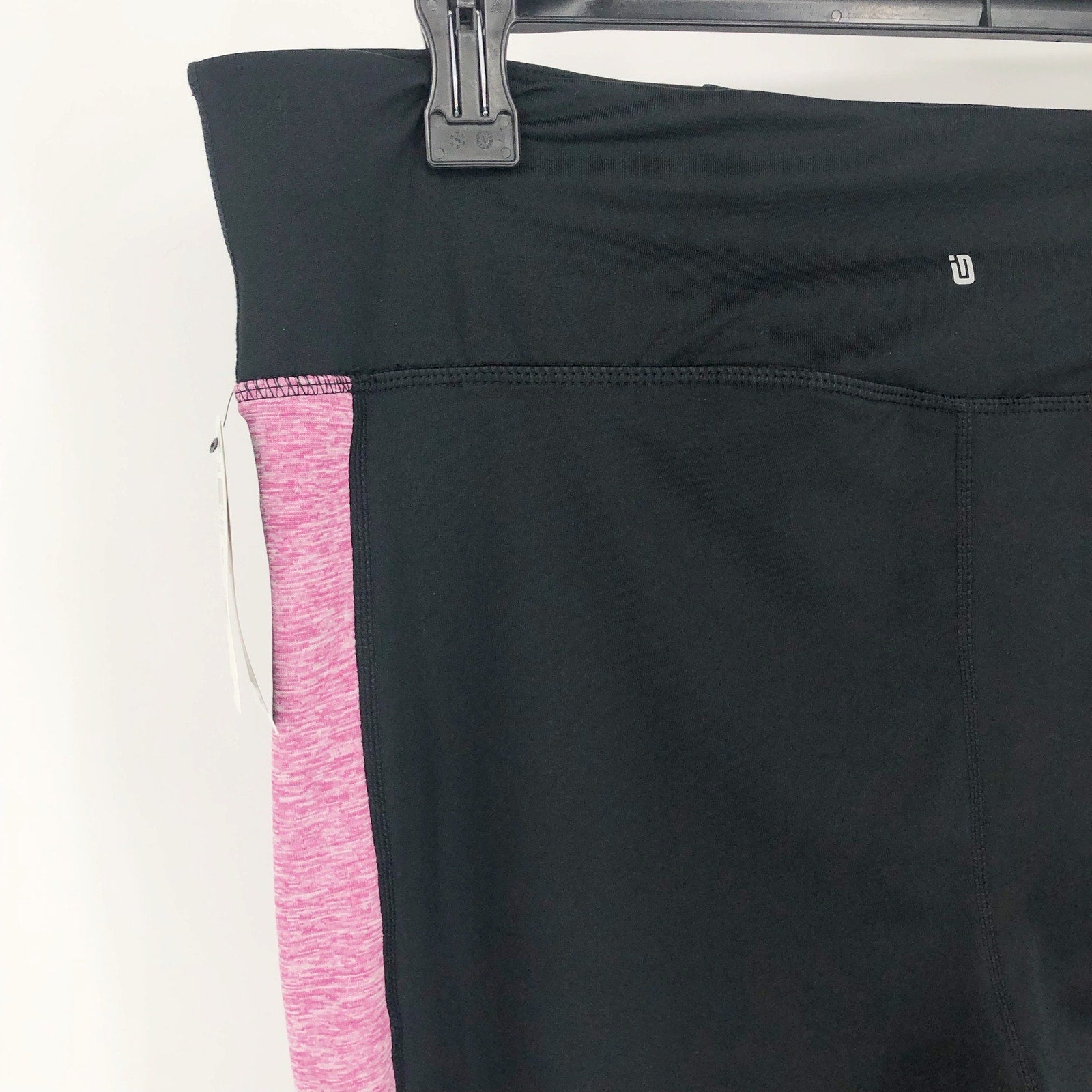 IDEOLOGY Womens Crop Leggings 1X Black Purple Colorblock Stripe NWT