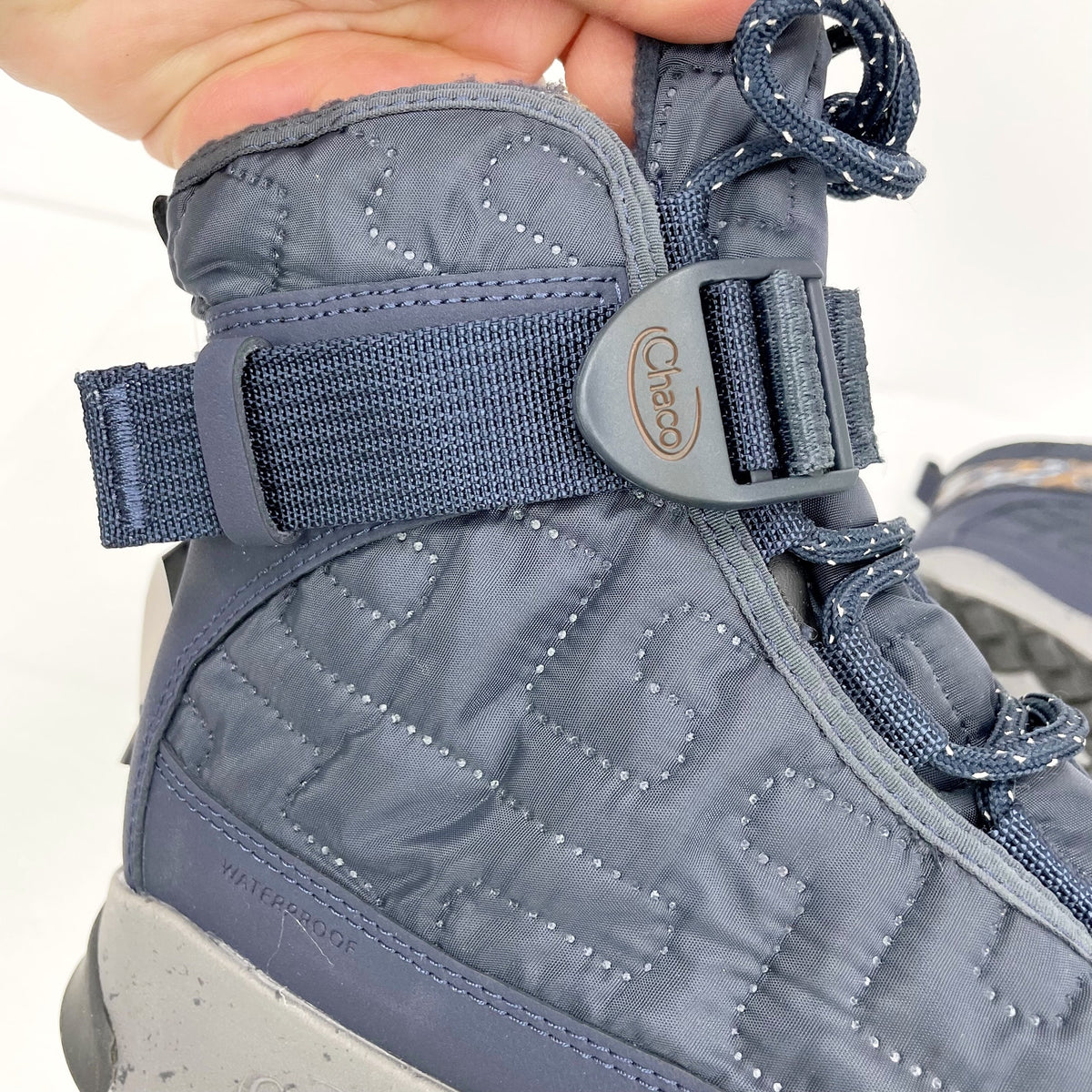 Chaco Womens Borealis Boots Size 6 Blue Quilted Waterproof Seam Sealed NWT