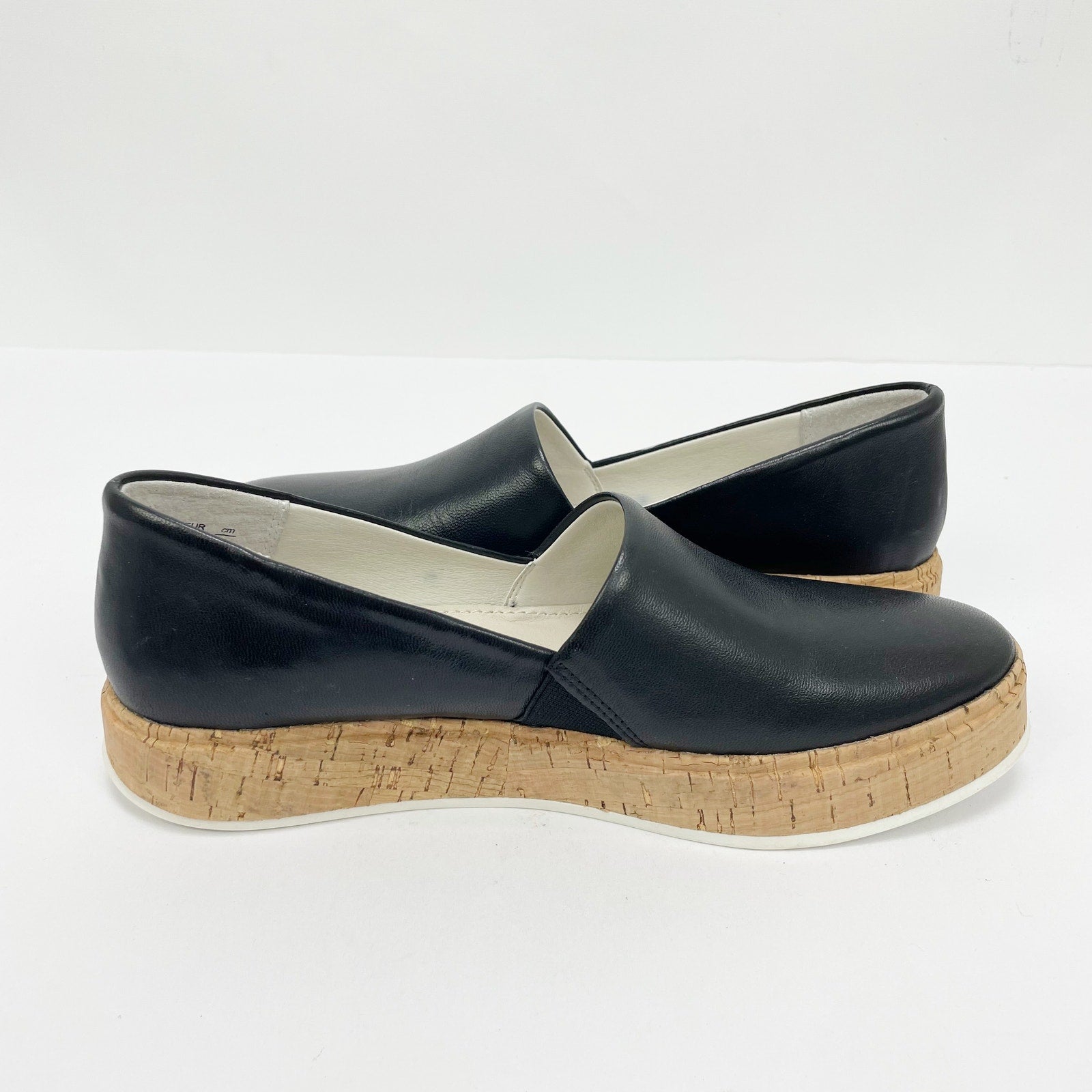 Franco Sarto Womens Derek Sneaker Size 6 Black Leather Lightweight Slip-On NIB