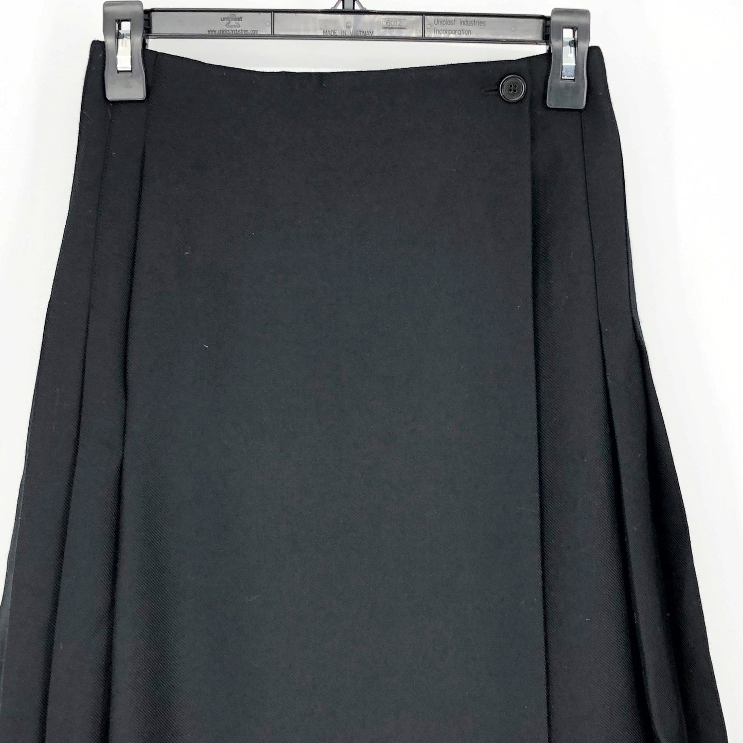 BURBERRY Women's Pleated Asymmetrical A-line Skirt Size 2 Black